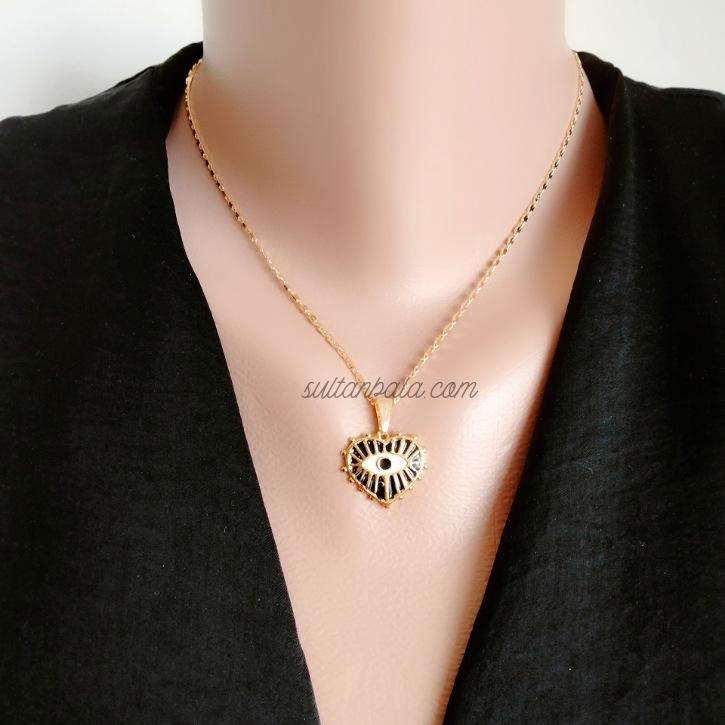 Picsart_22-11-21_00-36-13-547